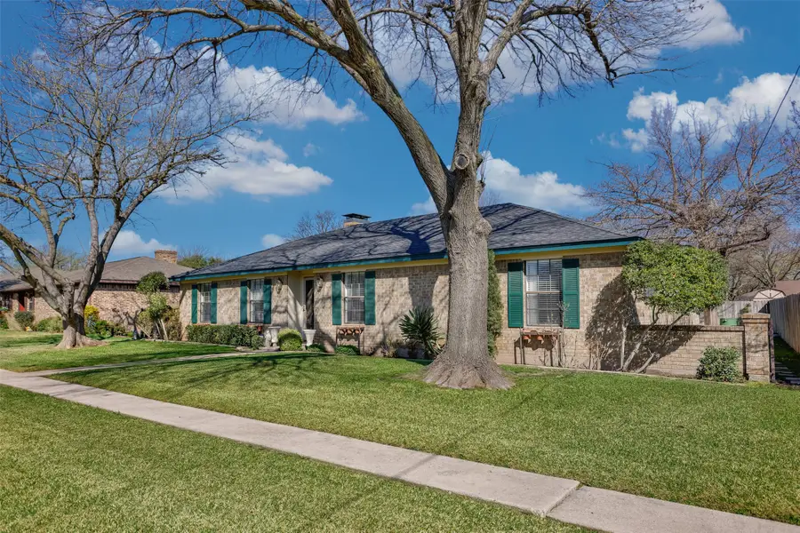 2005 Brentwood Street, Gainesville, TX 76240 - #3