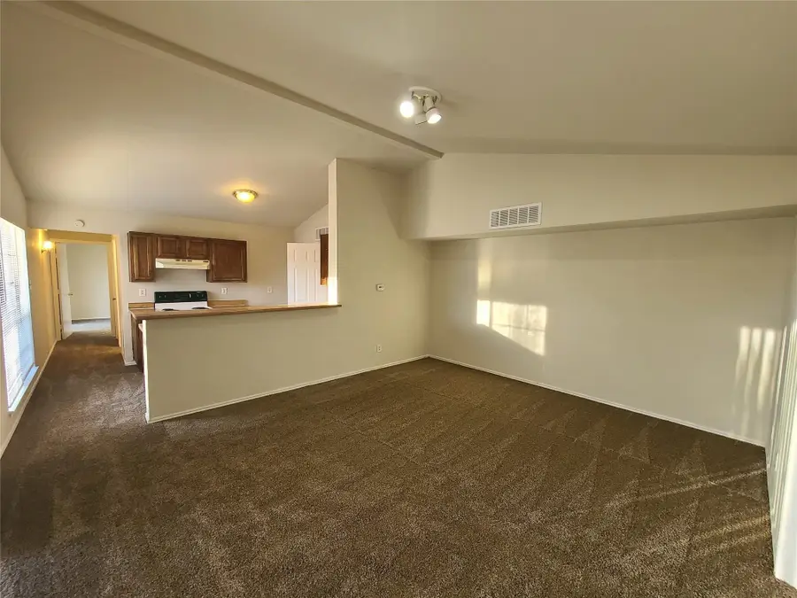 2423 Limestone Drive, Arlington, TX 76014 - #2