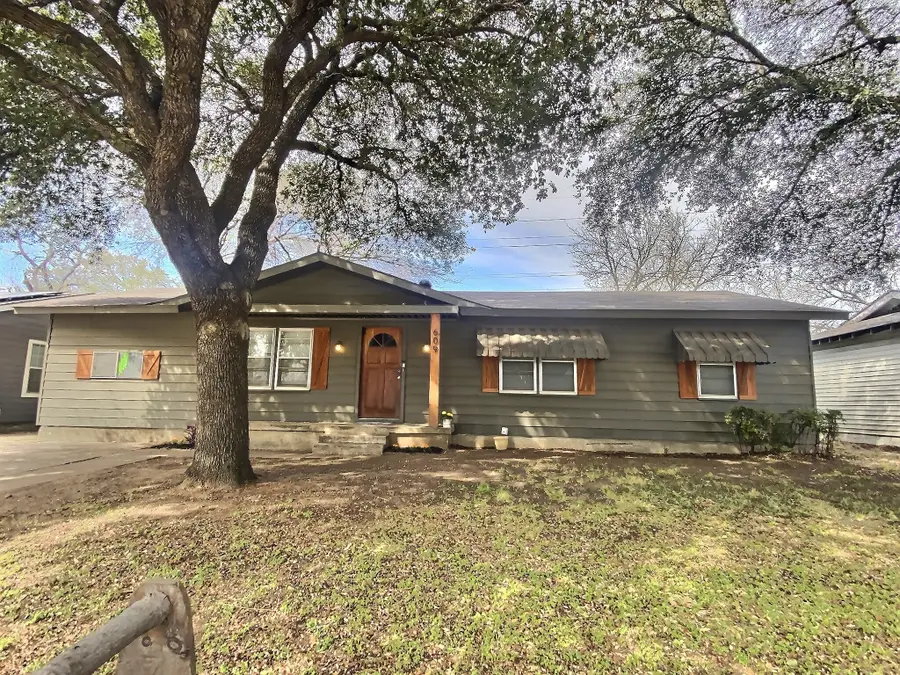 609 E Ellen Avenue, Hurst, TX 76053 - #2