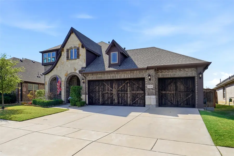 1816 Campground Way, Aubrey, TX 76227 - #2