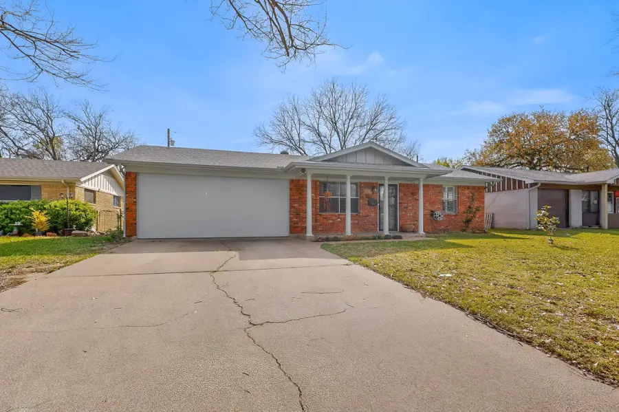 412 Elaine Drive, Irving, TX 75060 - #3