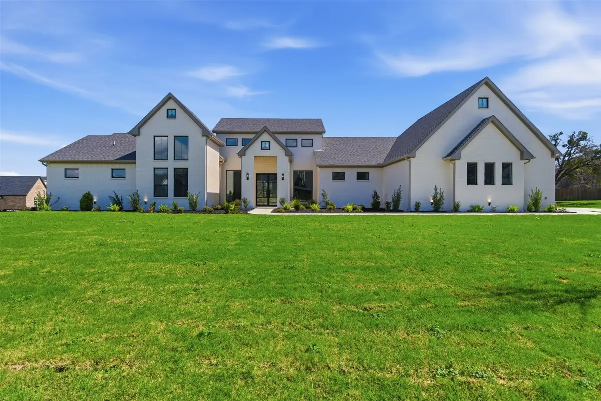 5825 Grey Wolf Court, Fort Worth, TX 76140 - #1