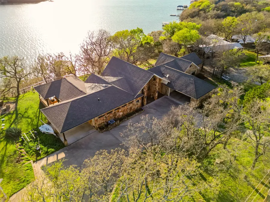 2016 N Lakeview Drive, Palo Pinto, TX 76484 - #3
