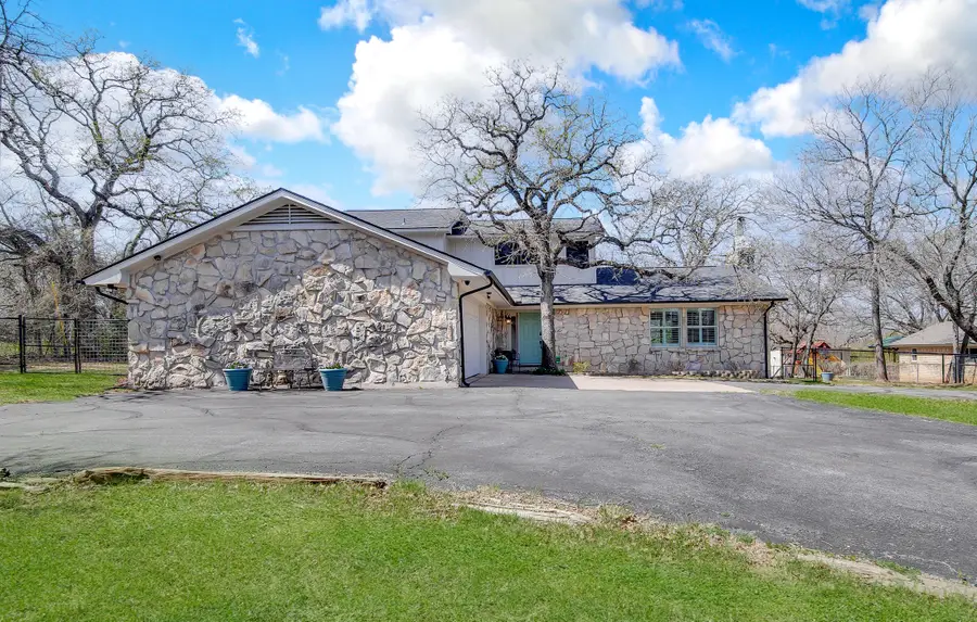 132 S Briaroaks Road, Burleson, TX 76028 - #3