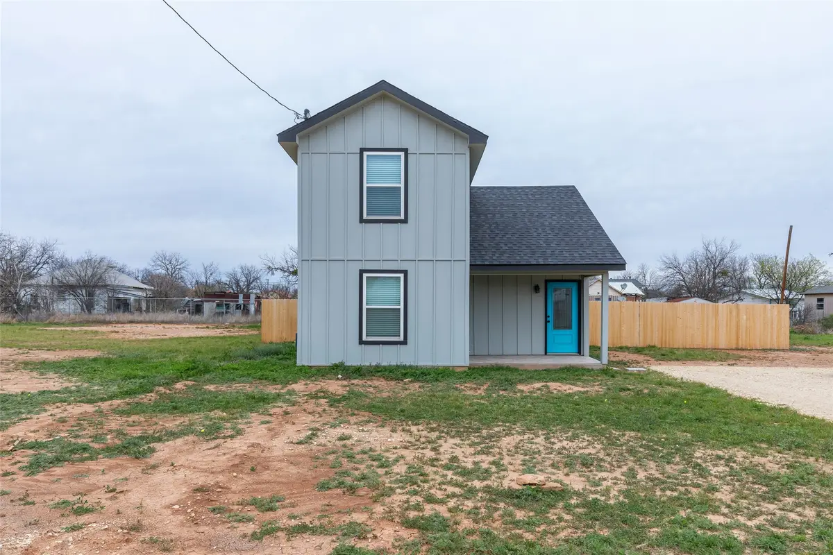 708 W 1st Street, Coleman, TX 76834 - #1