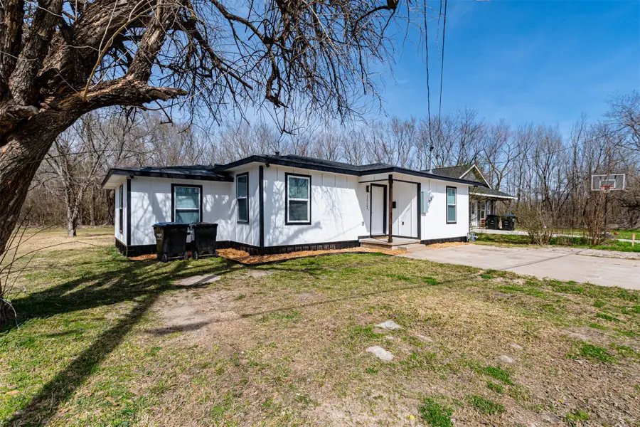 1112 Marshall Street, Greenville, TX 75401 - #2