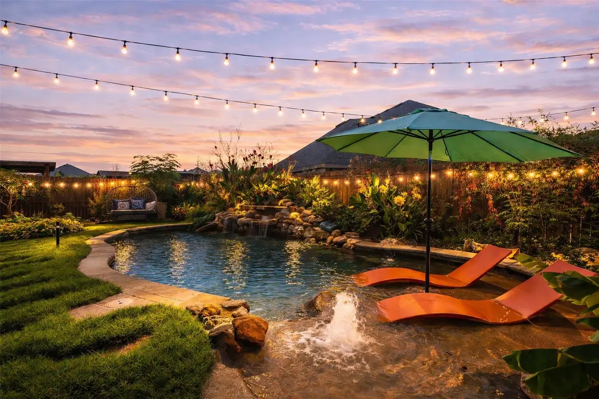 462 Wintergreen Drive, Waxahachie, TX 75165 - #1