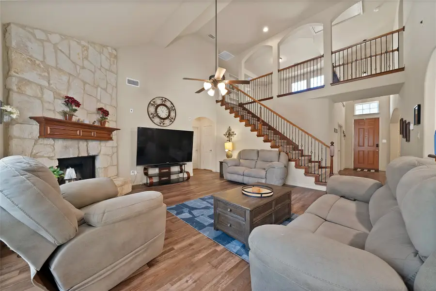 2815 Kaitlin Way, Grand Prairie, TX 75052 - #3