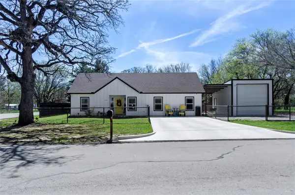 210 Stevens Street, Bridgeport, TX 76426