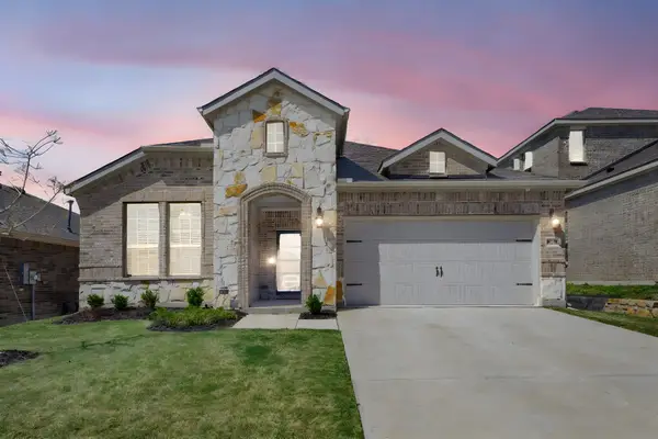 2124 Sue Ellen Street, Anna, TX 75409