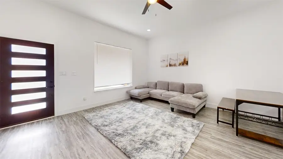 828 Indian Drive, Granbury, TX 76048 - #2