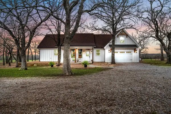 954 Fm 1749, Forestburg, TX 76239