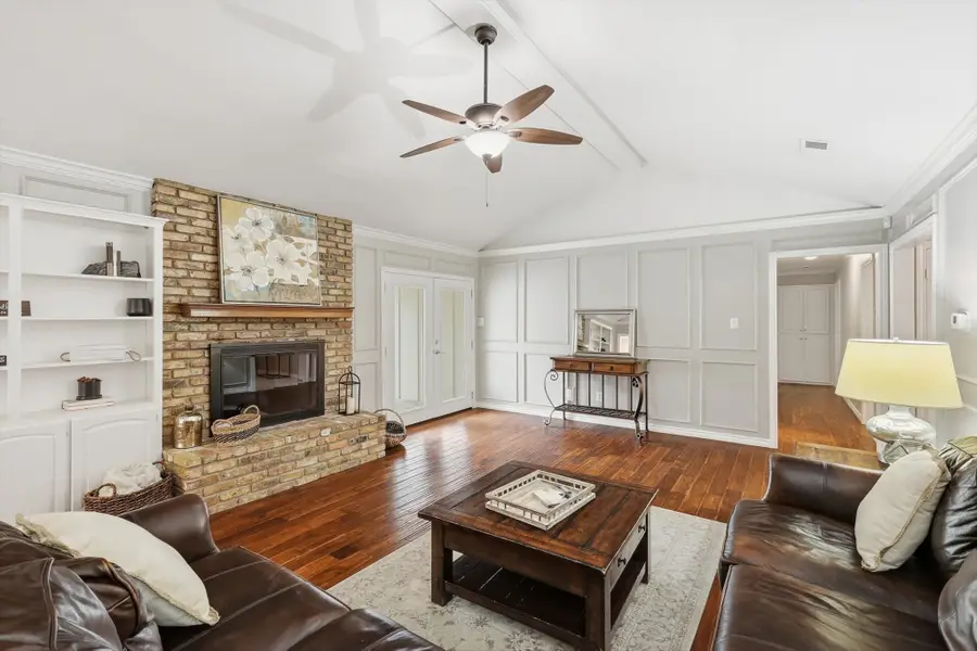 1000 Bert Drive, Arlington, TX 76012 - #2