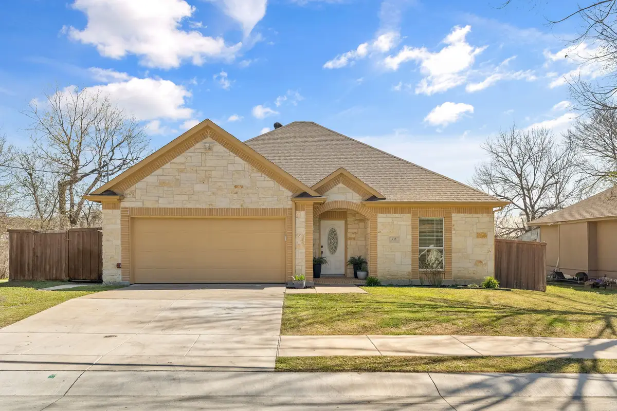 215 N 2nd Street, Princeton, TX 75407 - #1