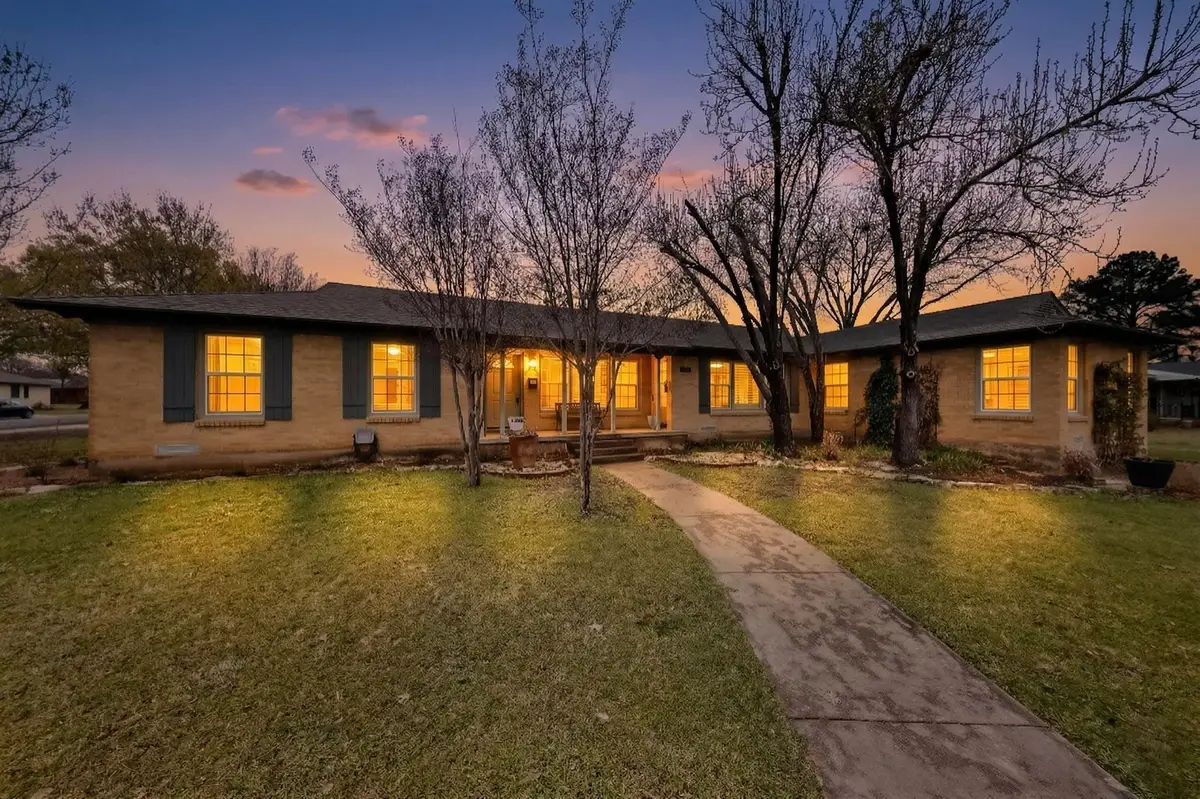 1705 Mariposa Drive, Dallas, TX 75228 - #1