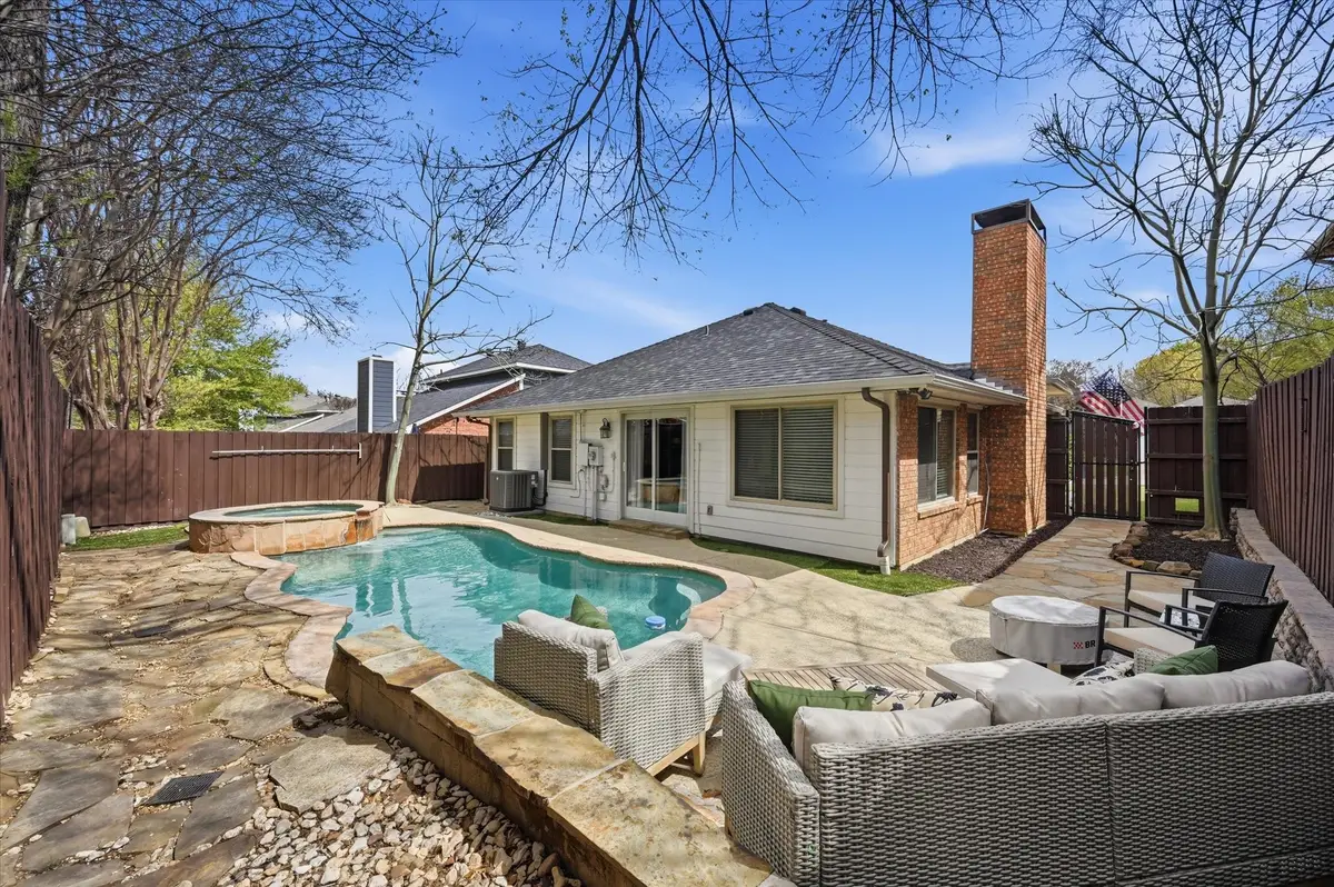 1453 Hampton Road, Grapevine, TX 76051 - #1