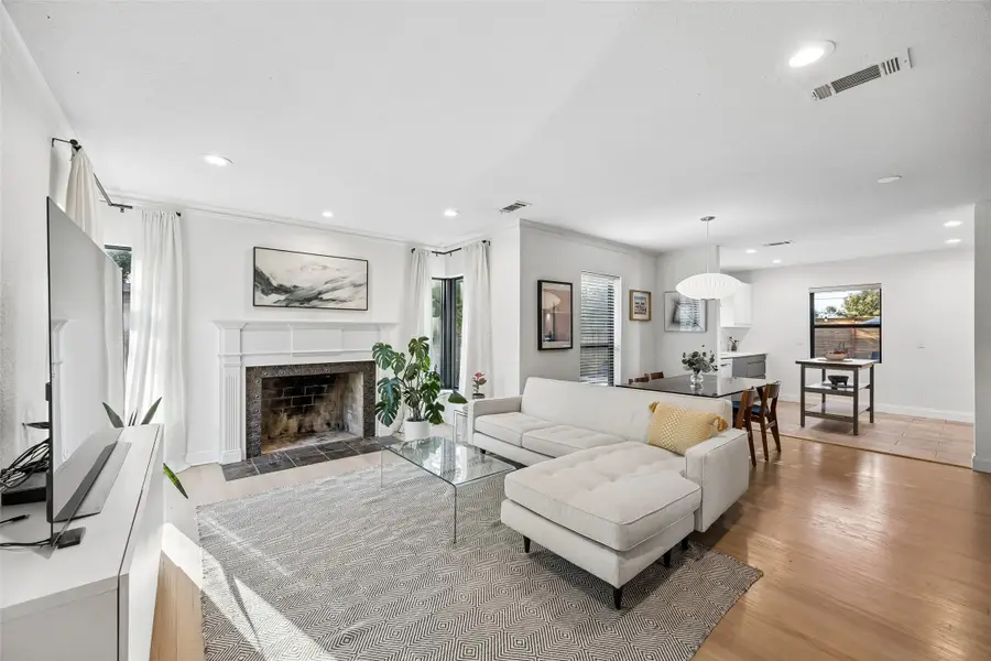 2155 Barberry Drive, Dallas, TX 75211 - #3