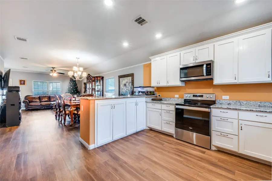 5532 Blackmore Avenue, Fort Worth, TX 76107 - #3