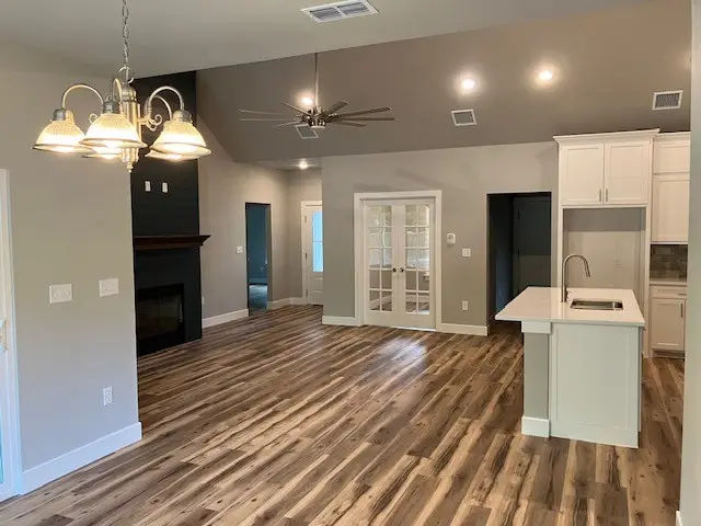 820 Mulberry Street, Sulphur Springs, TX 75482 - #3