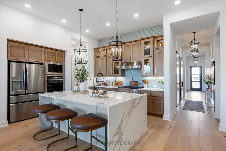 2820 Hillview Lane, Sherman, TX 75092 - #2