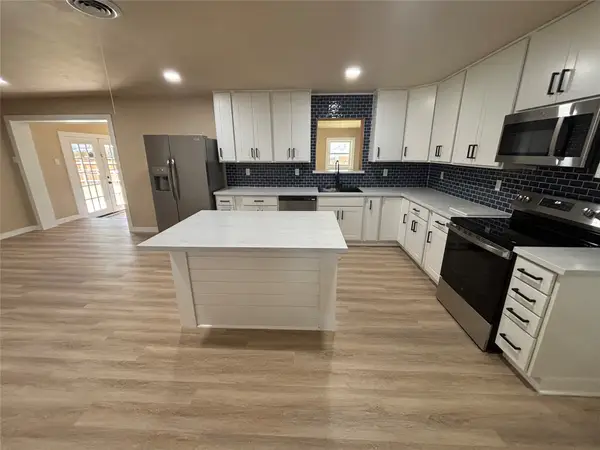 5916 Walla Avenue, Fort Worth, TX 76133