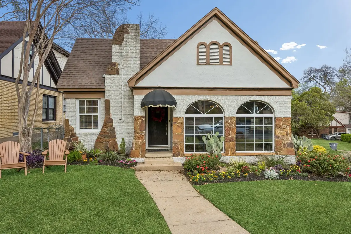 816 Newell Avenue, Dallas, TX 75223 - #1