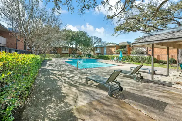 2809 Rio Branco Street #102, Farmers Branch, TX 75234