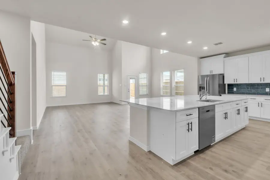 9401 Gossamer St, McKinney, TX 75071 - #2