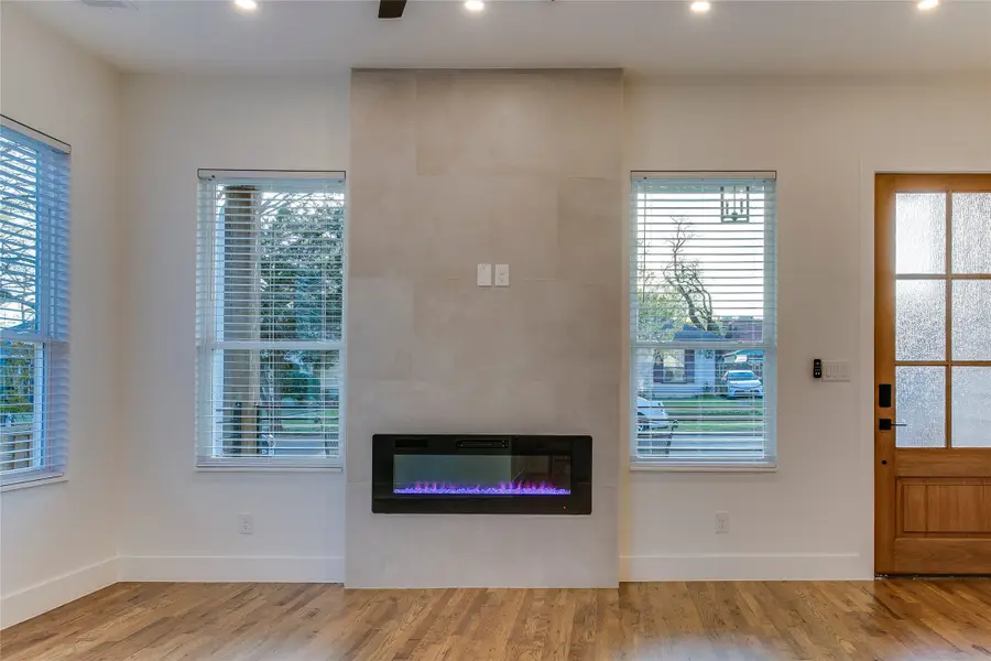 910 Hollywood Avenue, Dallas, TX 75208 - #3