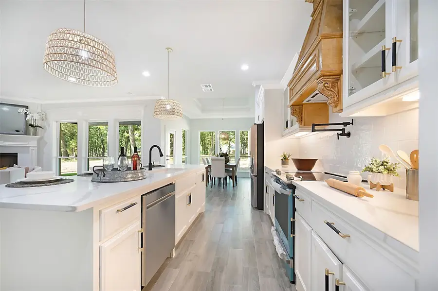 128 Saint Andrews Drive E, Mabank, TX 75156 - #2