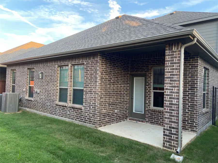 118 Sunshine Drive, Euless, TX 76039 - #2