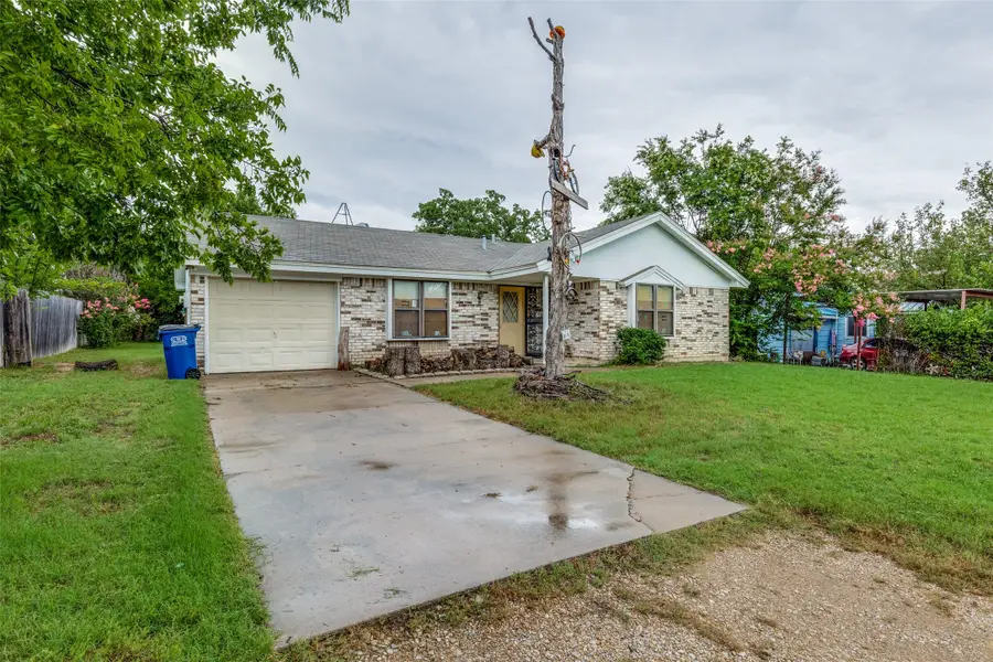101 Gordon Drive, Azle, TX 76020 - #3