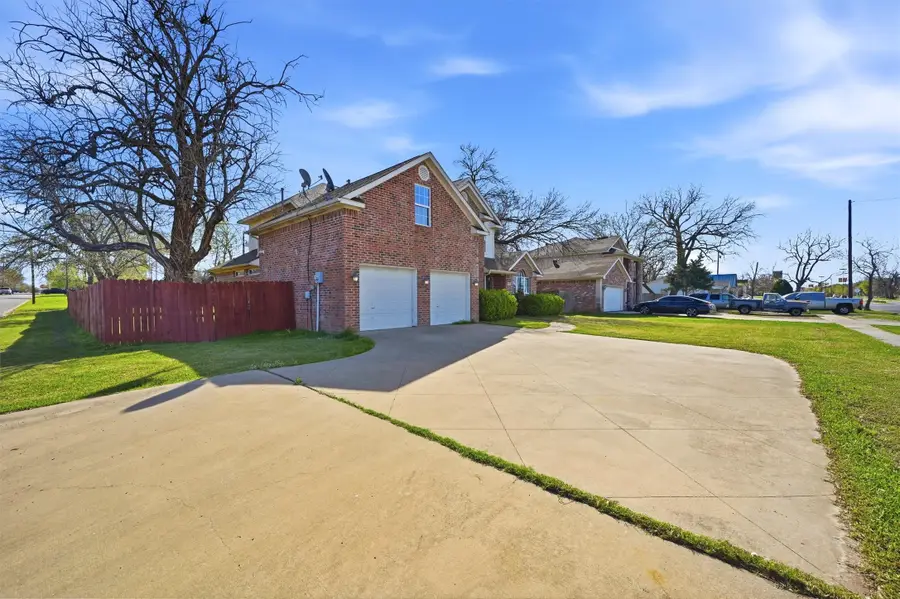 1419 N Grand Avenue, Sherman, TX 75090 - #2