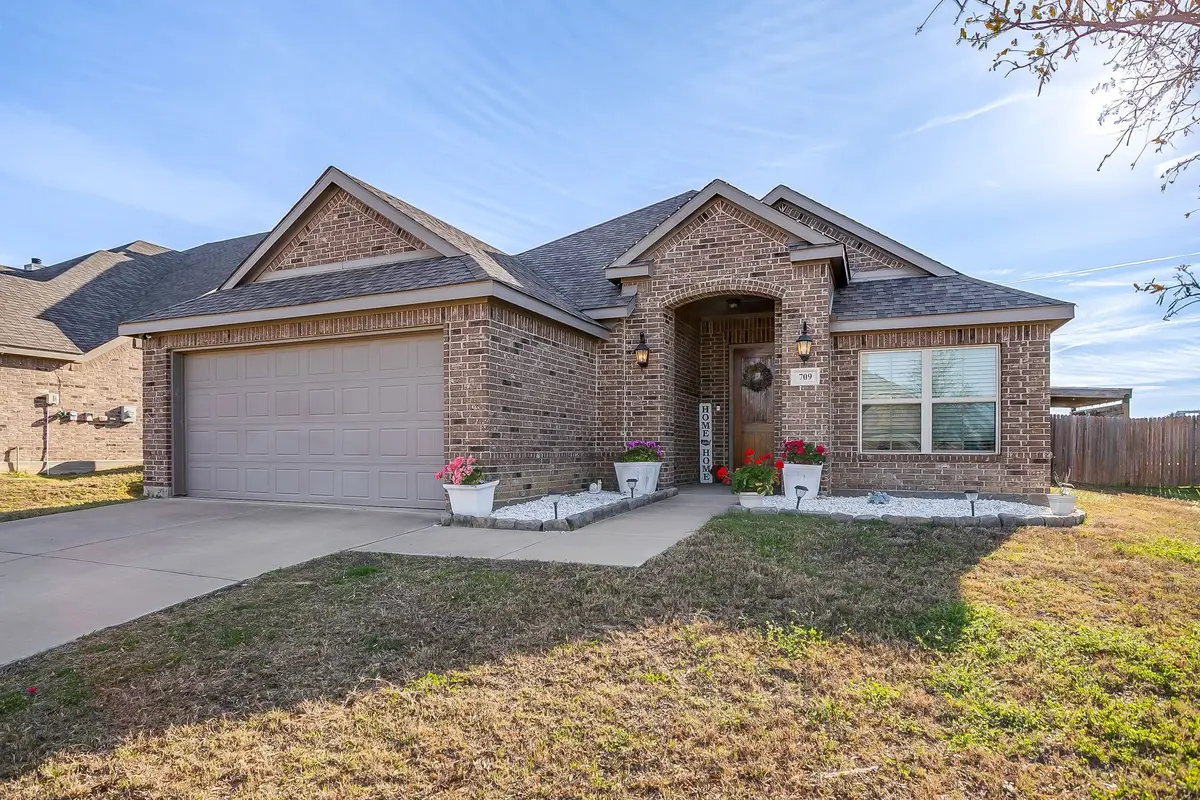 709 Waterford Way, Joshua, TX 76058 - #1