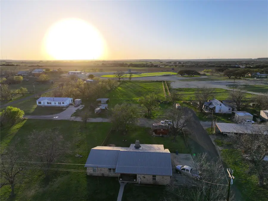 1399 State Highway 16 N, Comanche, TX 76442 - #2