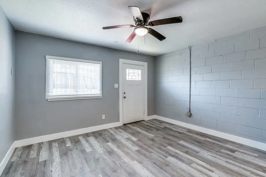 3332 Rutledge Street, Dallas, TX 75215 - #3