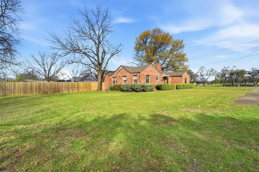 1824 N Binkley Street, Sherman, TX 75092 - #3