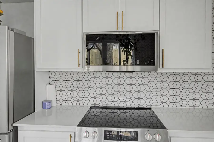 5409 Sun Valley Drive, Fort Worth, TX 76119 - #3