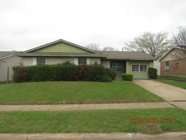 6451 Moonhill Drive, Dallas, TX 75241