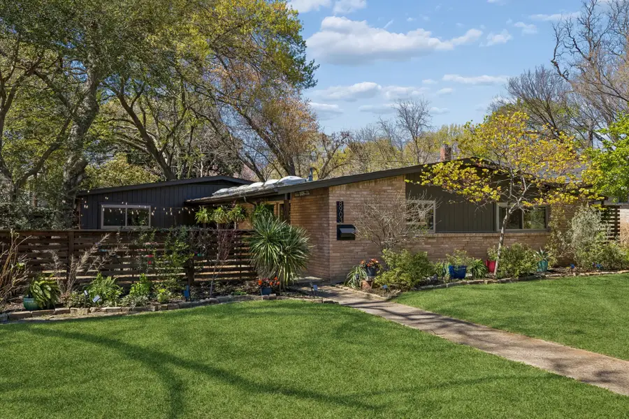 8903 Aldwick Drive, Dallas, TX 75238 - #2