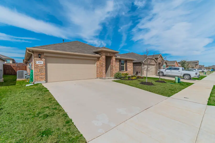 628 Spaulding Street, Justin, TX 76247 - #2