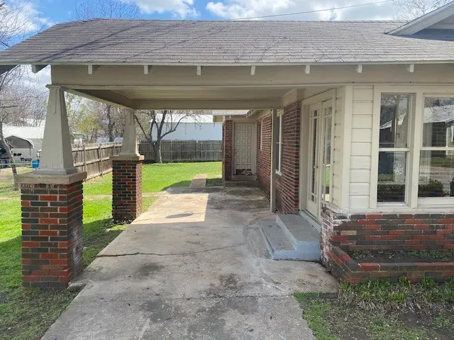 708 Prater Street, Brownwood, TX 76801 - #3