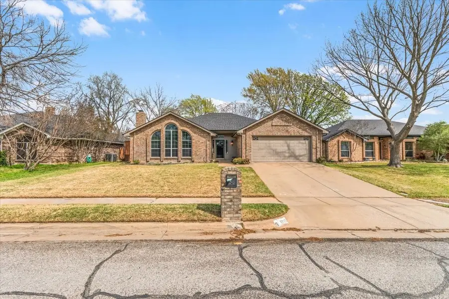 3212 Timber View Circle, Bedford, TX 76021 - #2