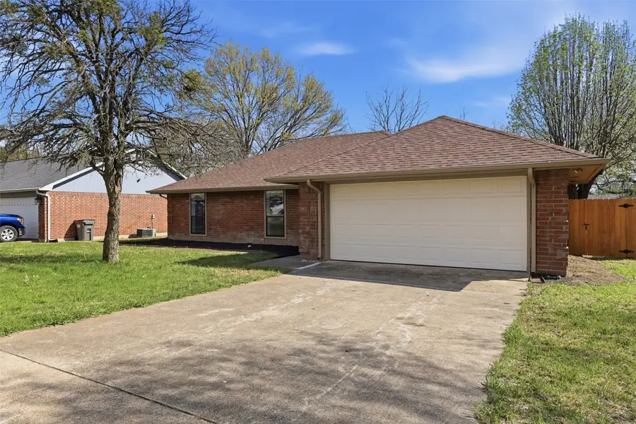 122 Sidney Drive, Glenn Heights, TX 75154 - #3