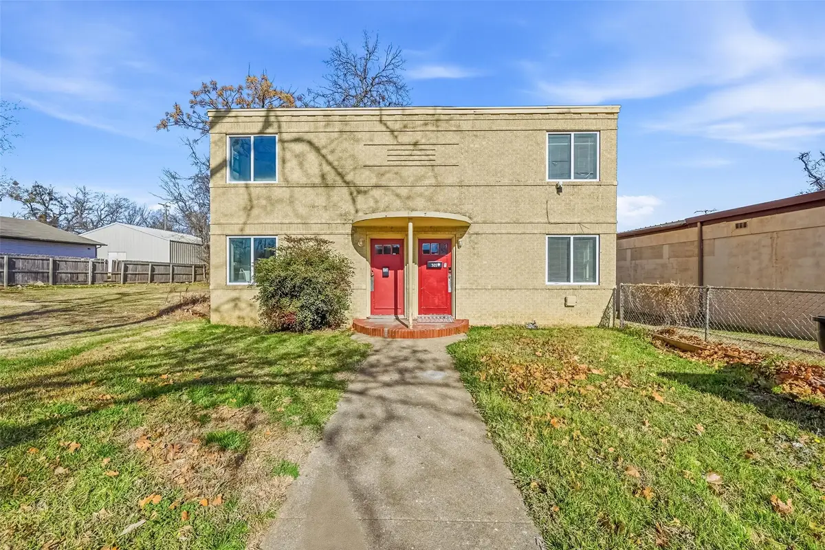 305 W Morton Street, Denison, TX 75020 - #1