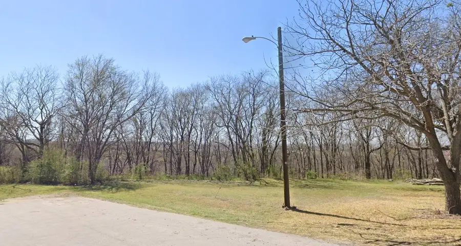 215 S 1st Street, Midlothian, TX 76065 - #2