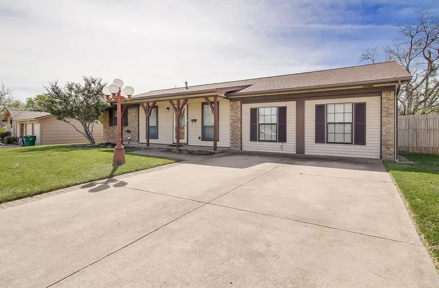 512 Kemper Avenue, Crowley, TX 76036 - #3