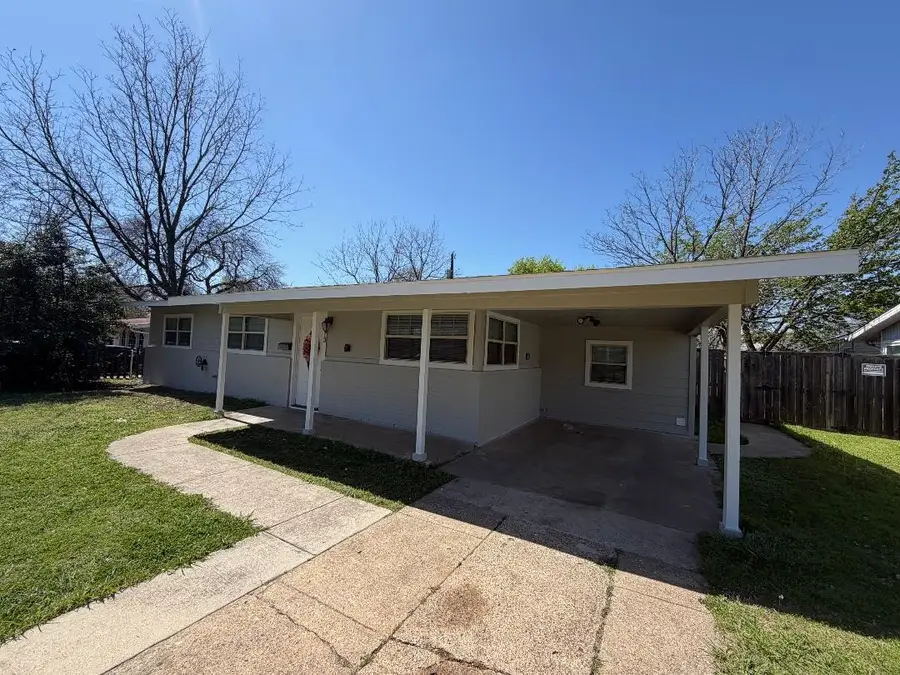 1813 Del Rancho Drive, Irving, TX 75061 - #3