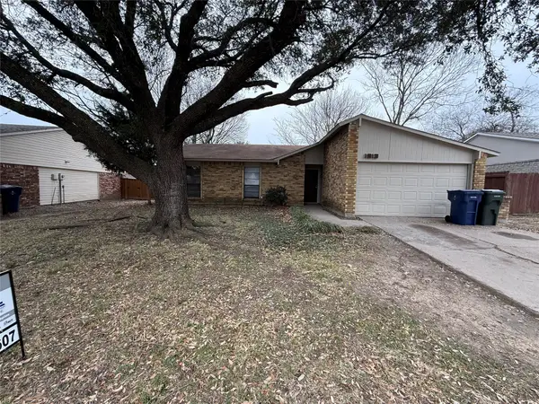 1813 Legend Drive, Garland, TX 75040