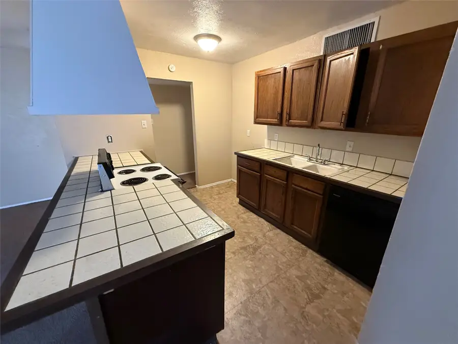 1813 Legend Drive, Garland, TX 75040 - #3